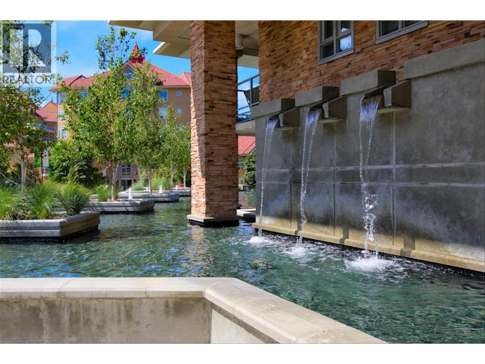 2408 1075 Sunset Drive, Kelowna