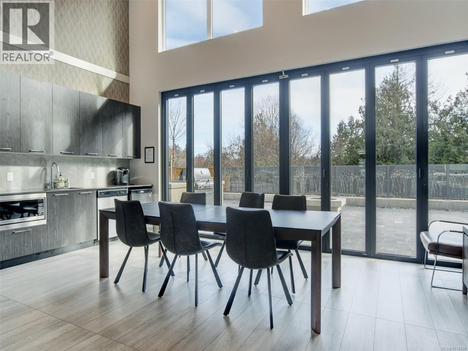 218 960 Reunion Avenue, Langford