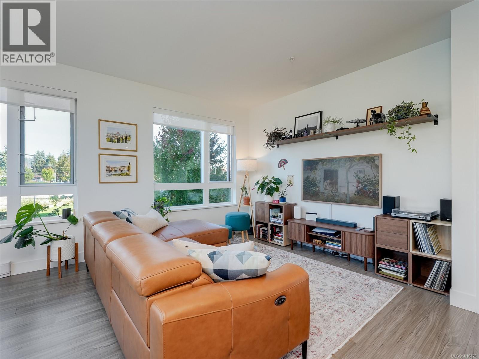 218 960 Reunion Avenue, Langford