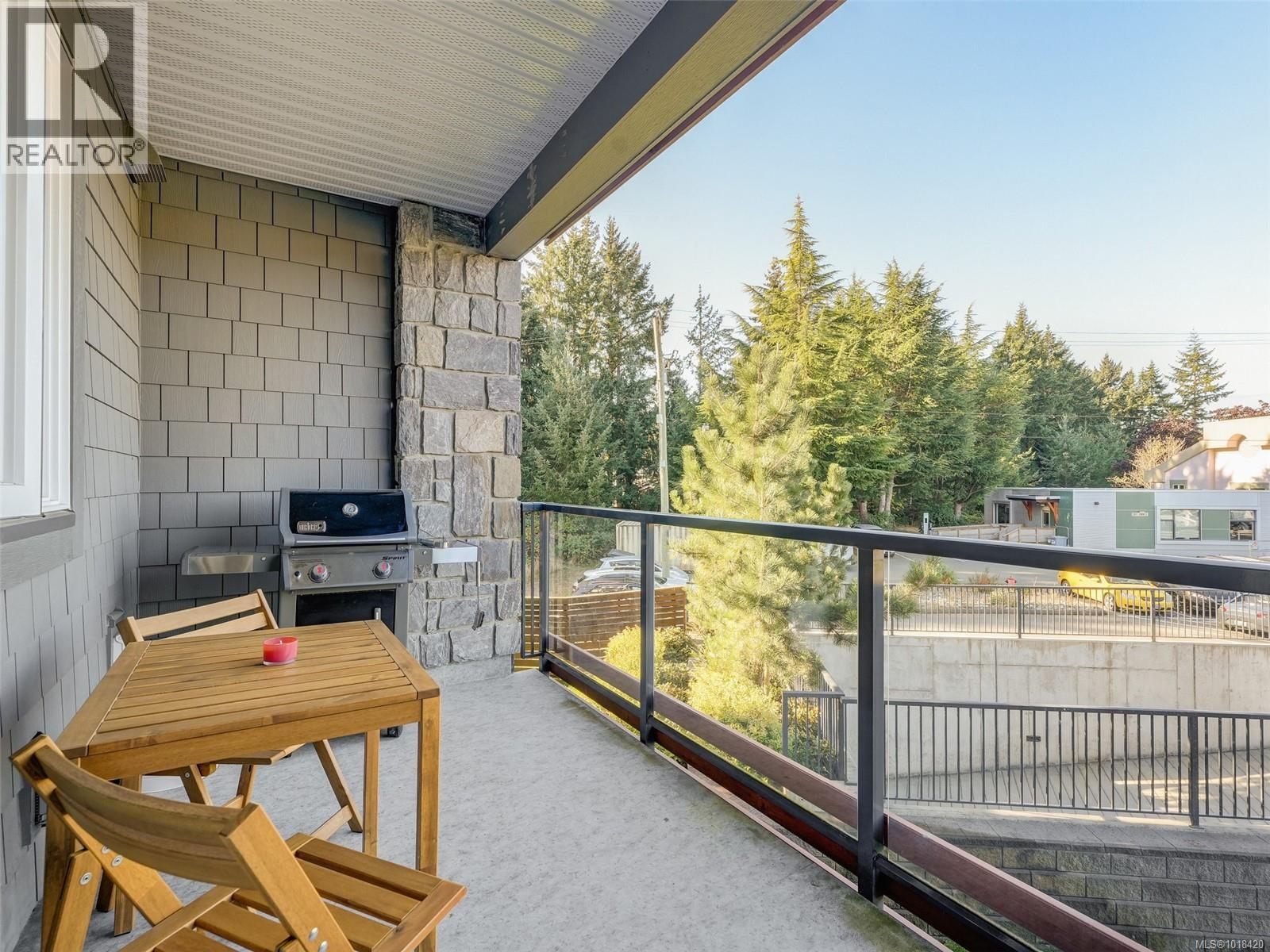 218 960 Reunion Avenue, Langford
