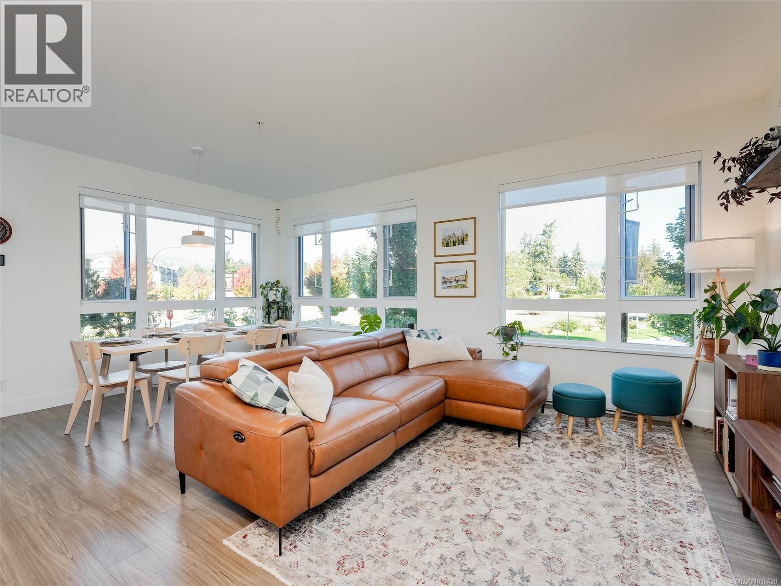 218 960 Reunion Avenue, Langford