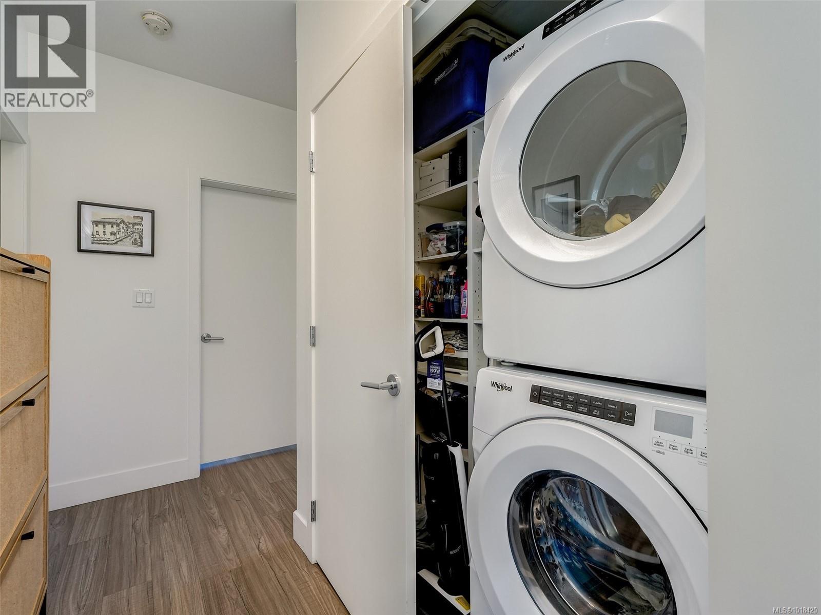 218 960 Reunion Avenue, Langford