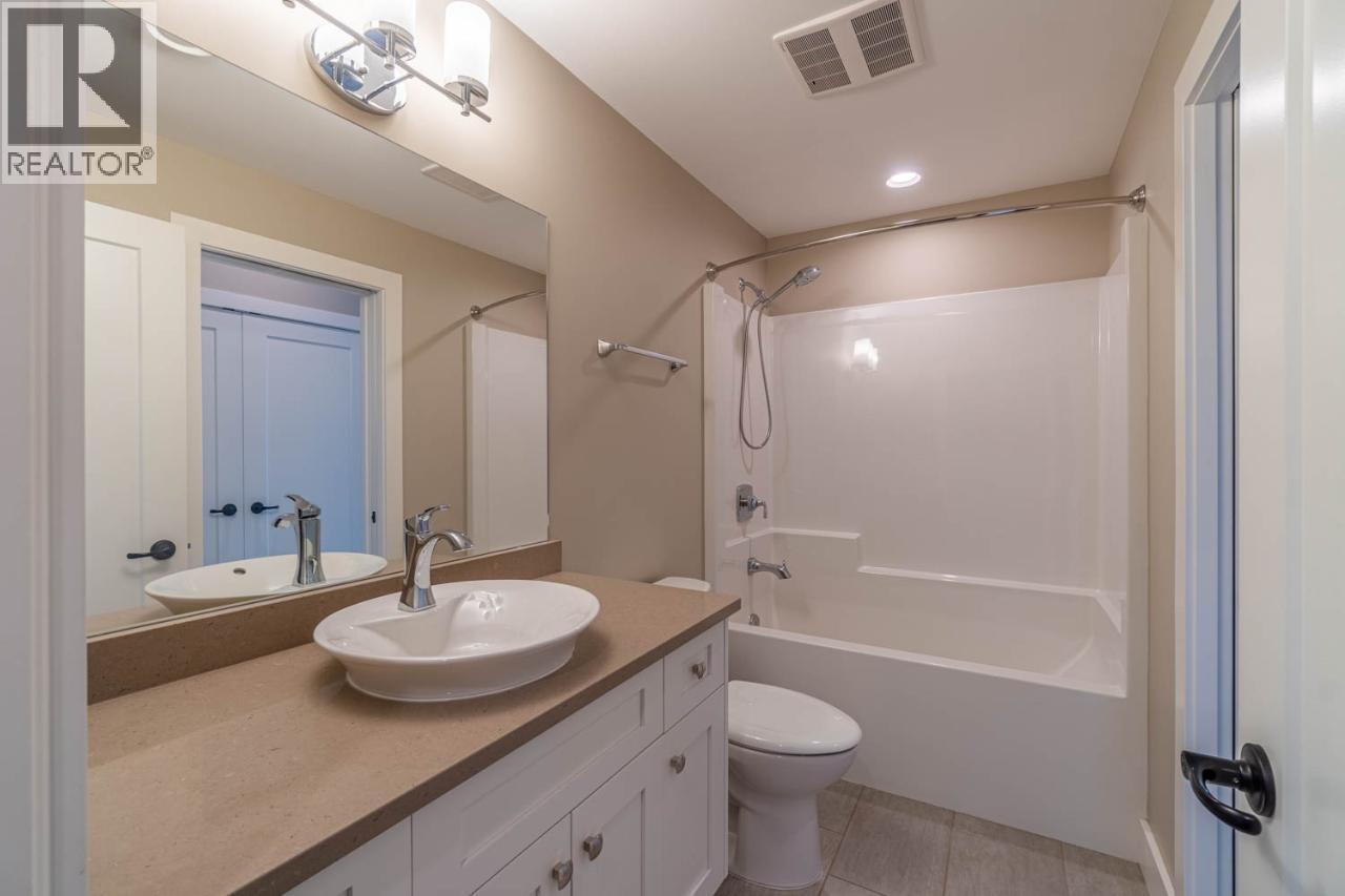 #31 2171 VAN HORNE DRIVE - 10