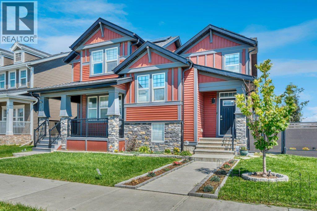 Single Family House 3 Level for Sale in  Evanston Hill NW Evanston Calgary 
