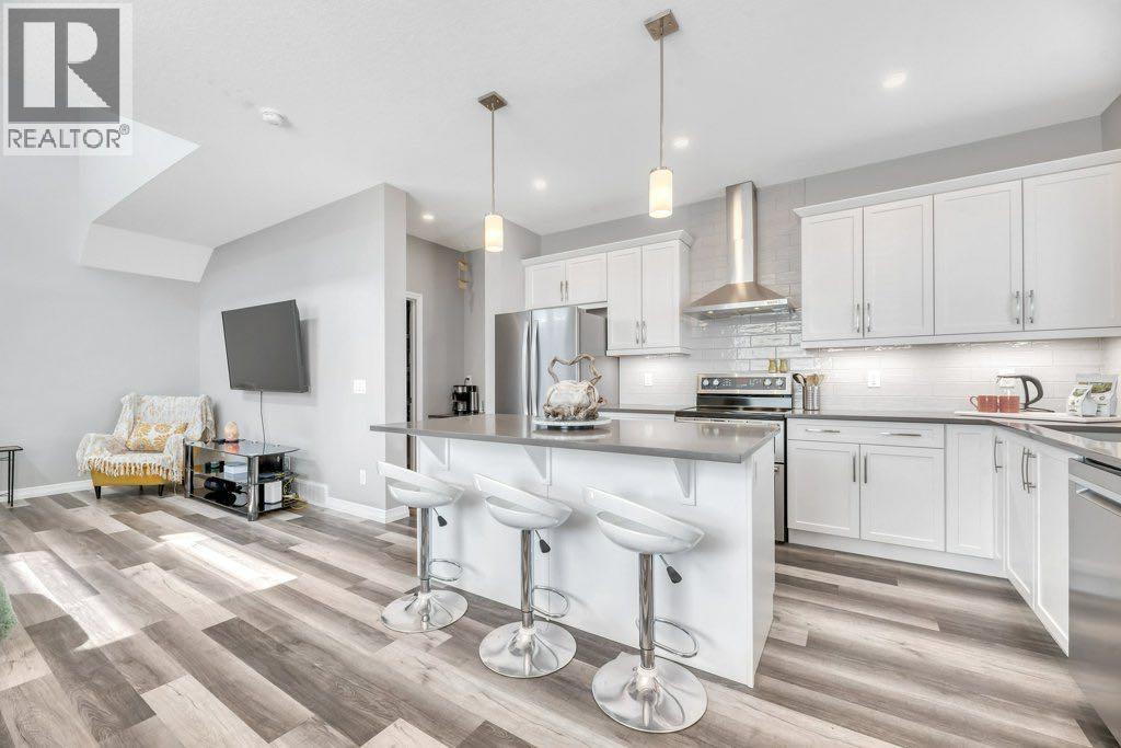 Single Family House 3 Level for Sale in  Evanston Hill NW Evanston Calgary 