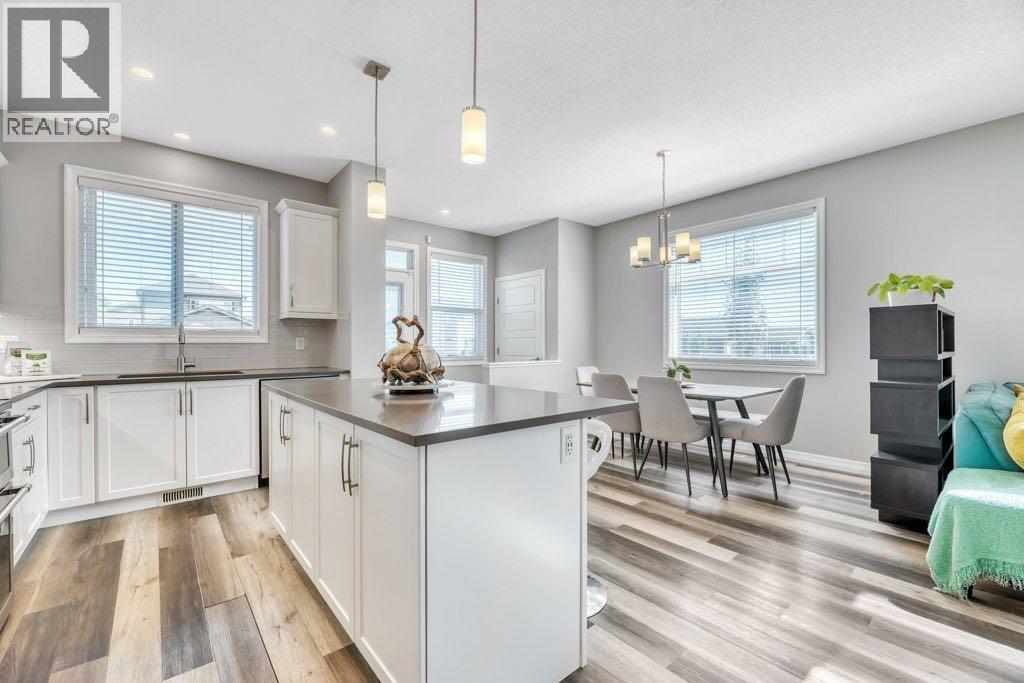 Single Family House 3 Level for Sale in  Evanston Hill NW Evanston Calgary 