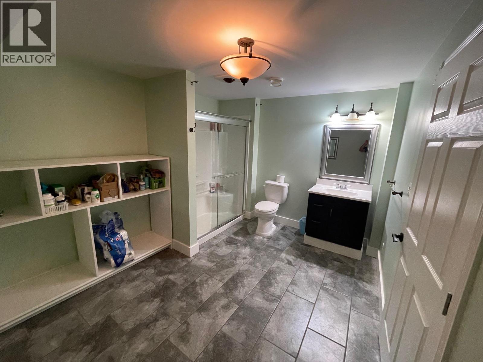 2170 BRYCEN PLACE - 45