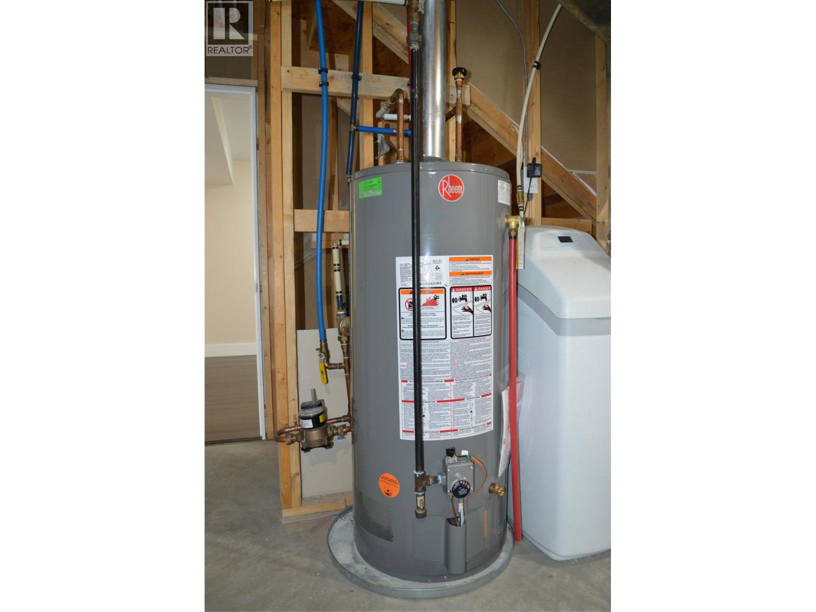 2170 BRYCEN PLACE - 51