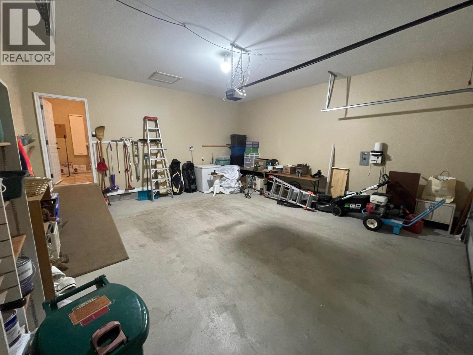 2170 BRYCEN PLACE - 56