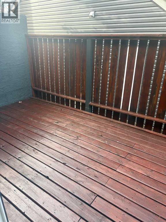 Single Family House for Sale in   Glamis Green SW Glamorgan Calgary 