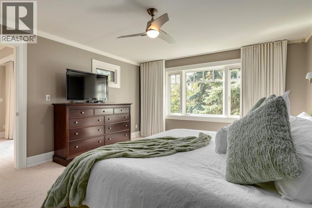 Single Family House for Sale in  Montreal Avenue SW Upper Mount Royal Calgary 