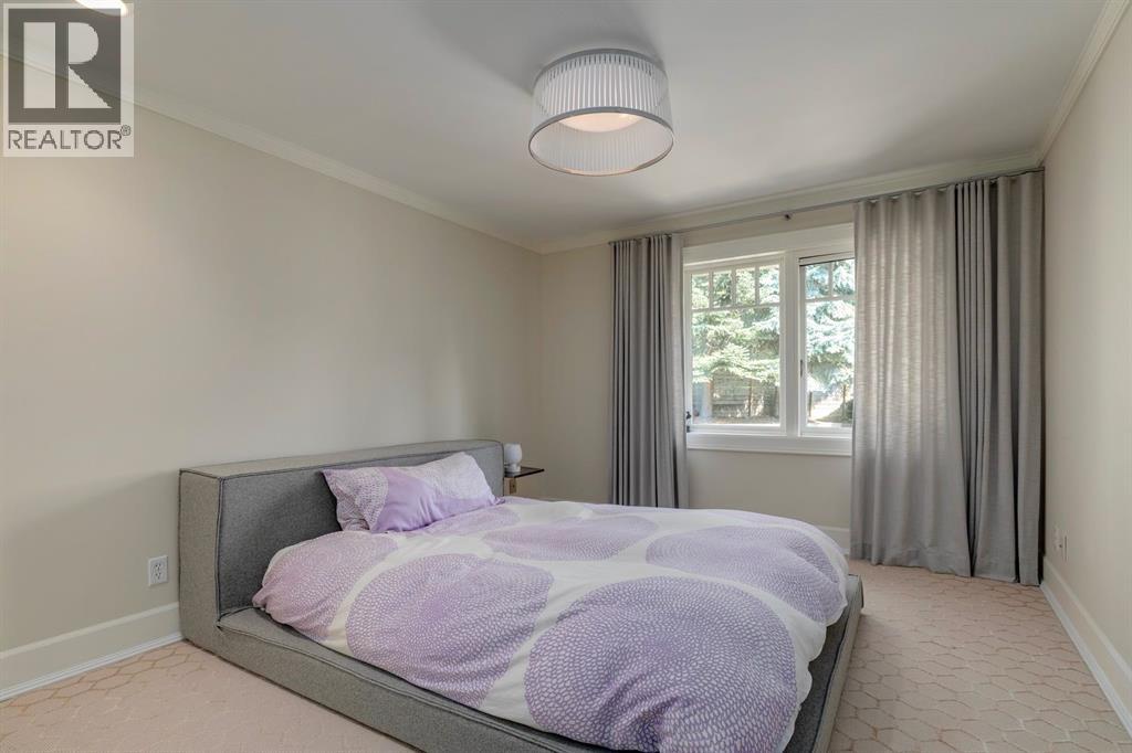 Single Family House for Sale in  Montreal Avenue SW Upper Mount Royal Calgary 