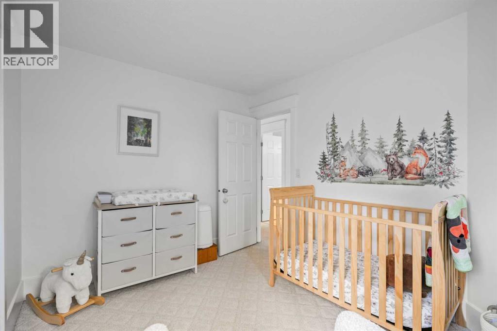 Single Family House for Sale in   Street SW Glenbrook Calgary 