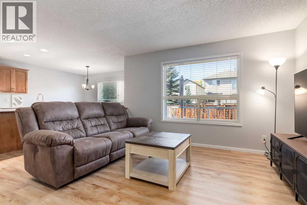 Single Family House for Sale in  Tuscany Springs Hill NW Tuscany Calgary 