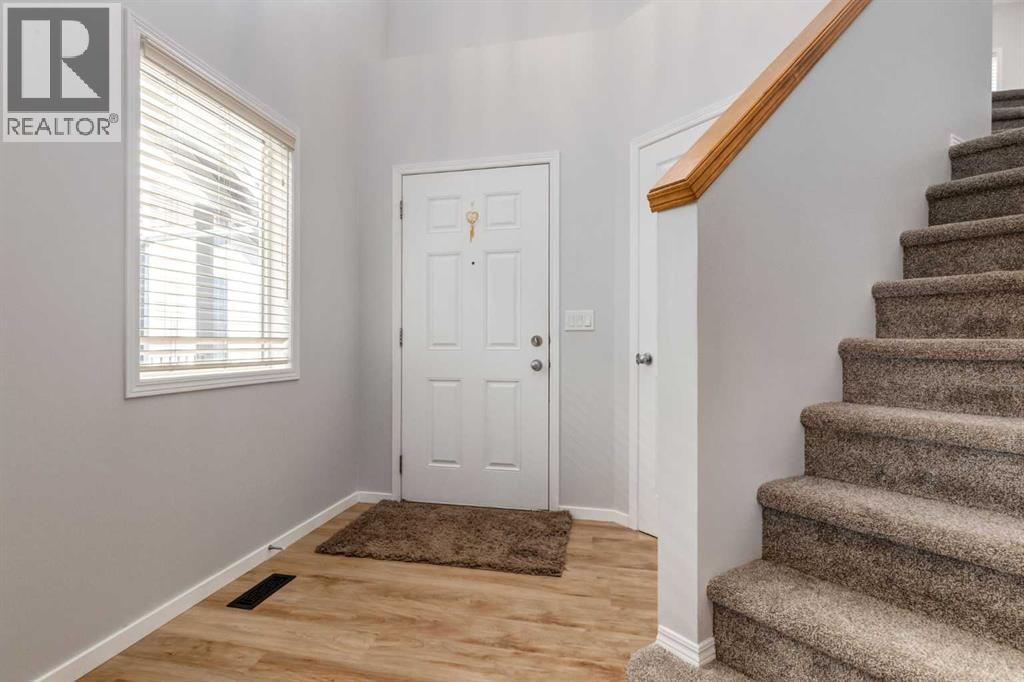 Single Family House for Sale in  Tuscany Springs Hill NW Tuscany Calgary 