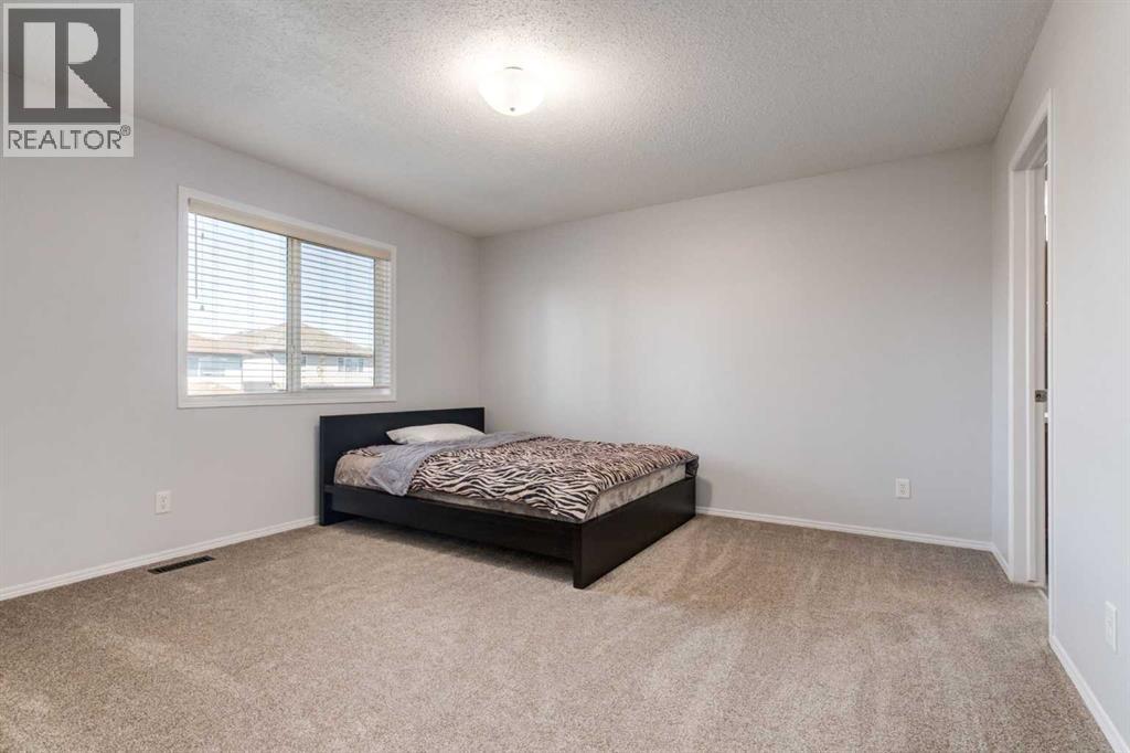 Single Family House for Sale in  Tuscany Springs Hill NW Tuscany Calgary 