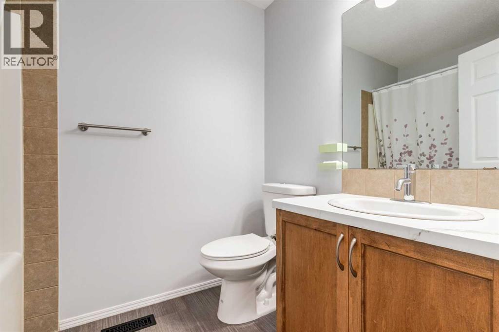 Single Family House for Sale in  Tuscany Springs Hill NW Tuscany Calgary 