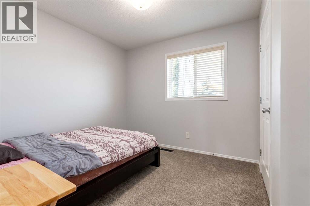 Single Family House for Sale in  Tuscany Springs Hill NW Tuscany Calgary 