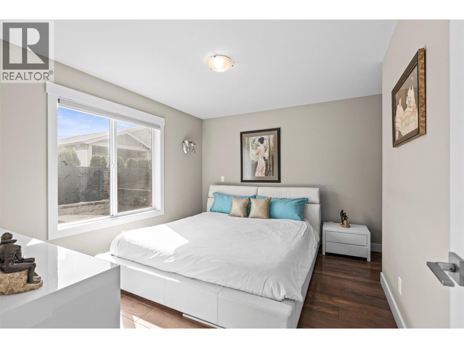 #55 2100 55 AVENUE - 18