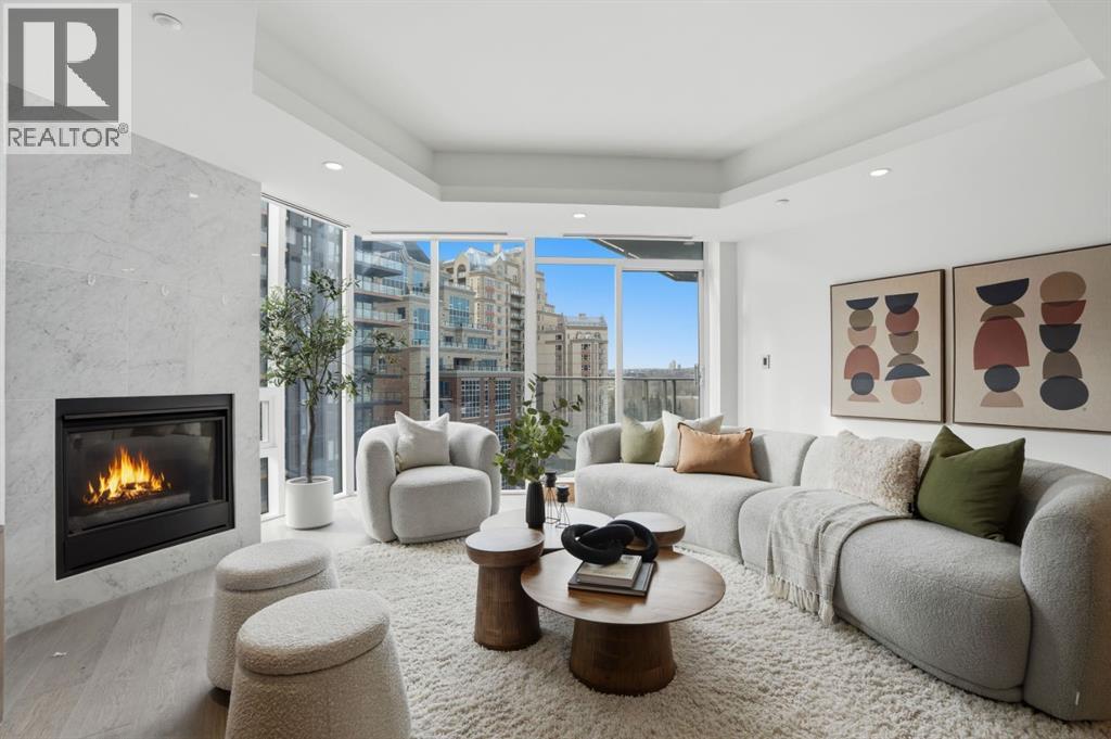 Single Family House for Sale in    Avenue SW Eau Claire Calgary 