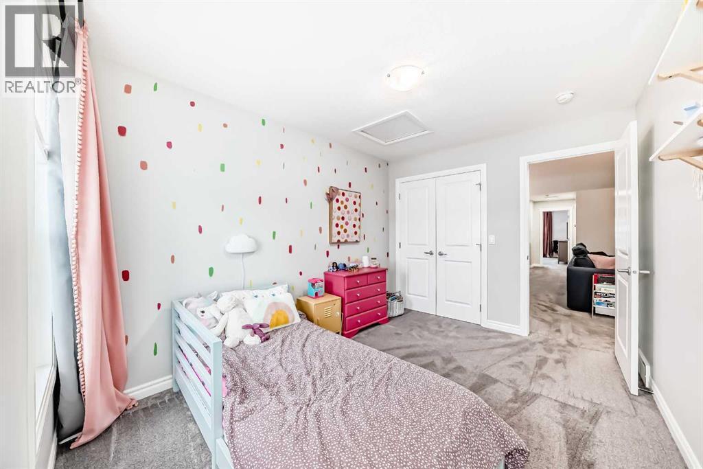 Single Family House for Sale in  Belmont Heath SW Belmont Calgary 