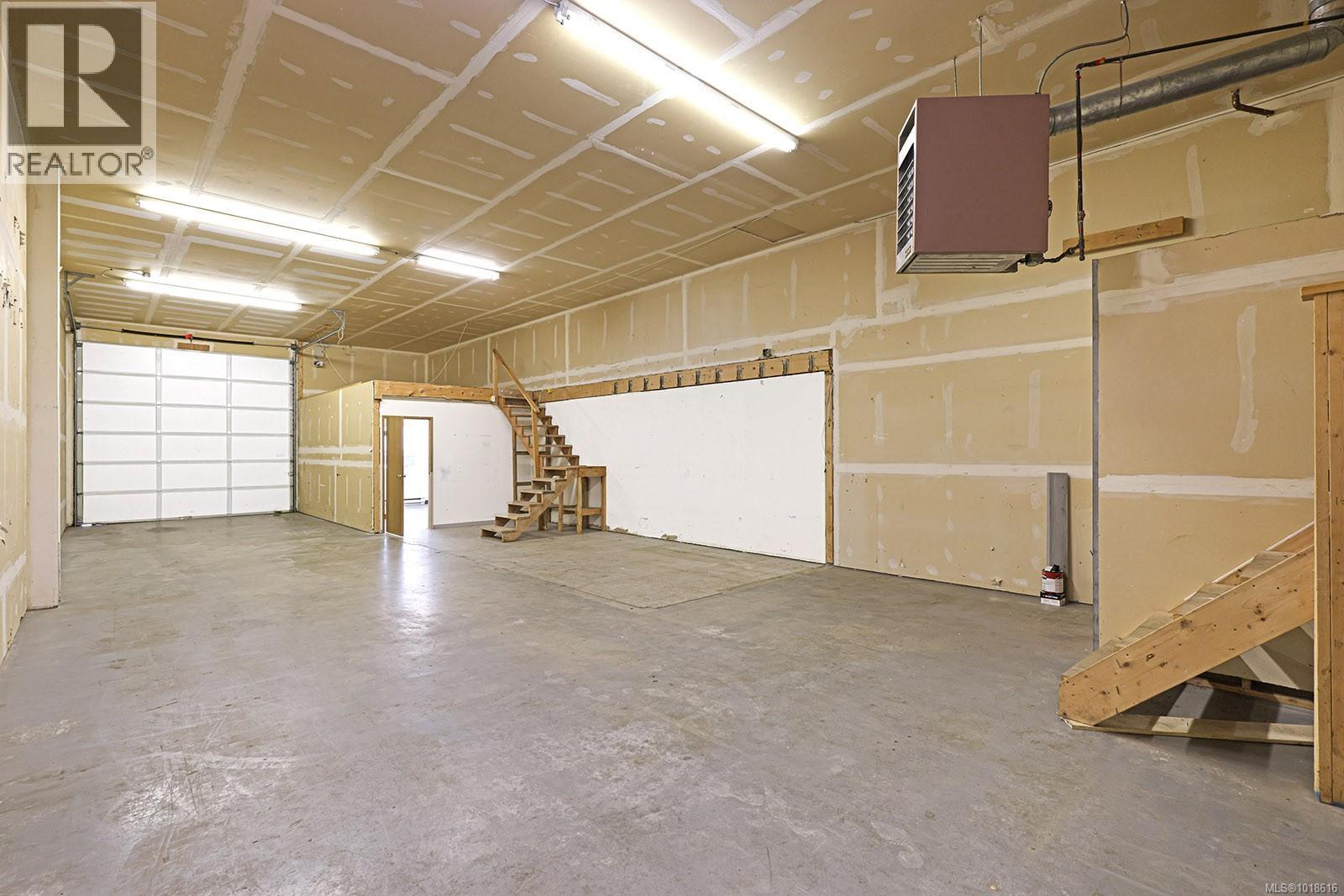 #14 2663 KILPATRICK AVE - 5