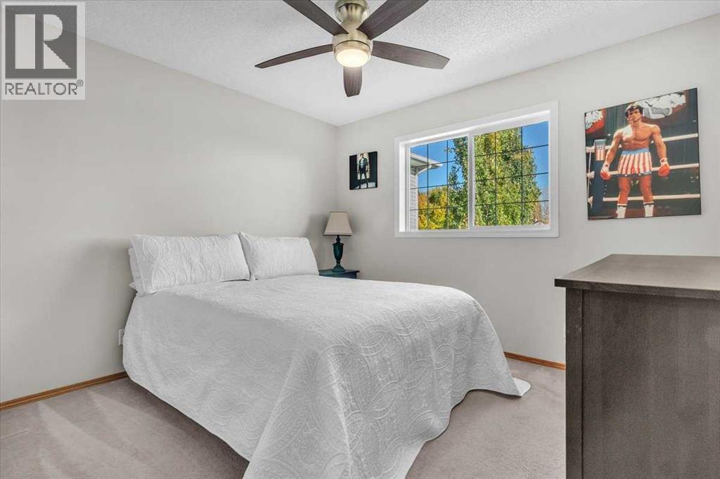 Single Family House for Sale in  Tuscany Ridge Green NW Tuscany Calgary 