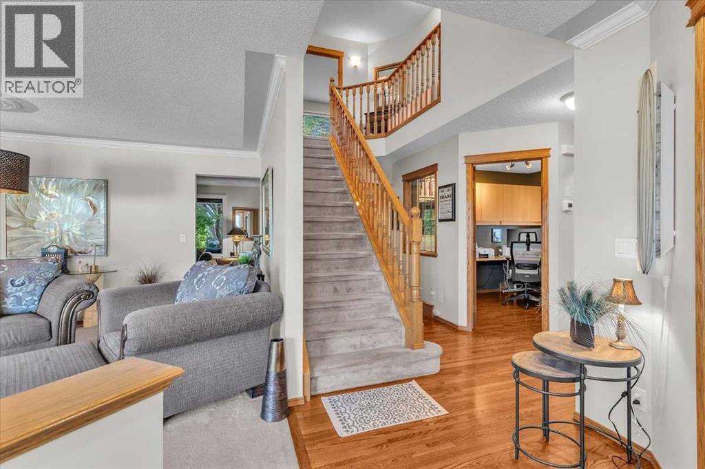 Single Family House for Sale in  Tuscany Ridge Green NW Tuscany Calgary 