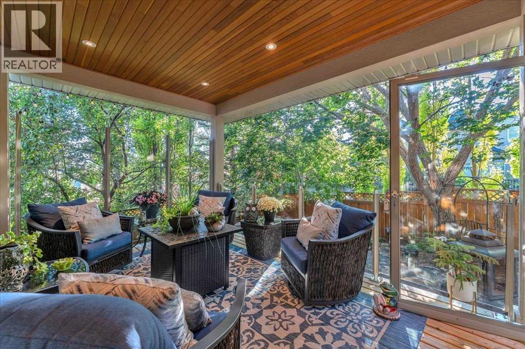 Single Family House for Sale in  Tuscany Ridge Green NW Tuscany Calgary 