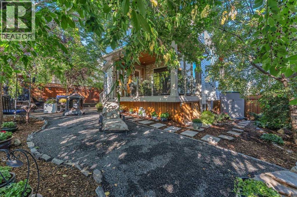 Single Family House for Sale in  Tuscany Ridge Green NW Tuscany Calgary 