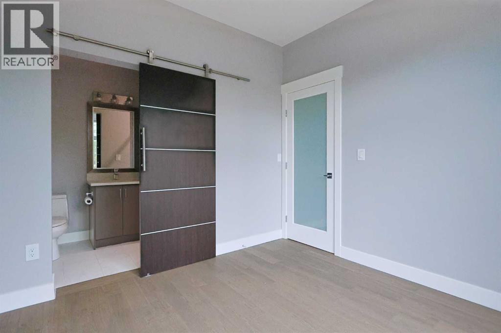 Single Family House for Sale in   Avenue NW Capitol Hill Calgary 