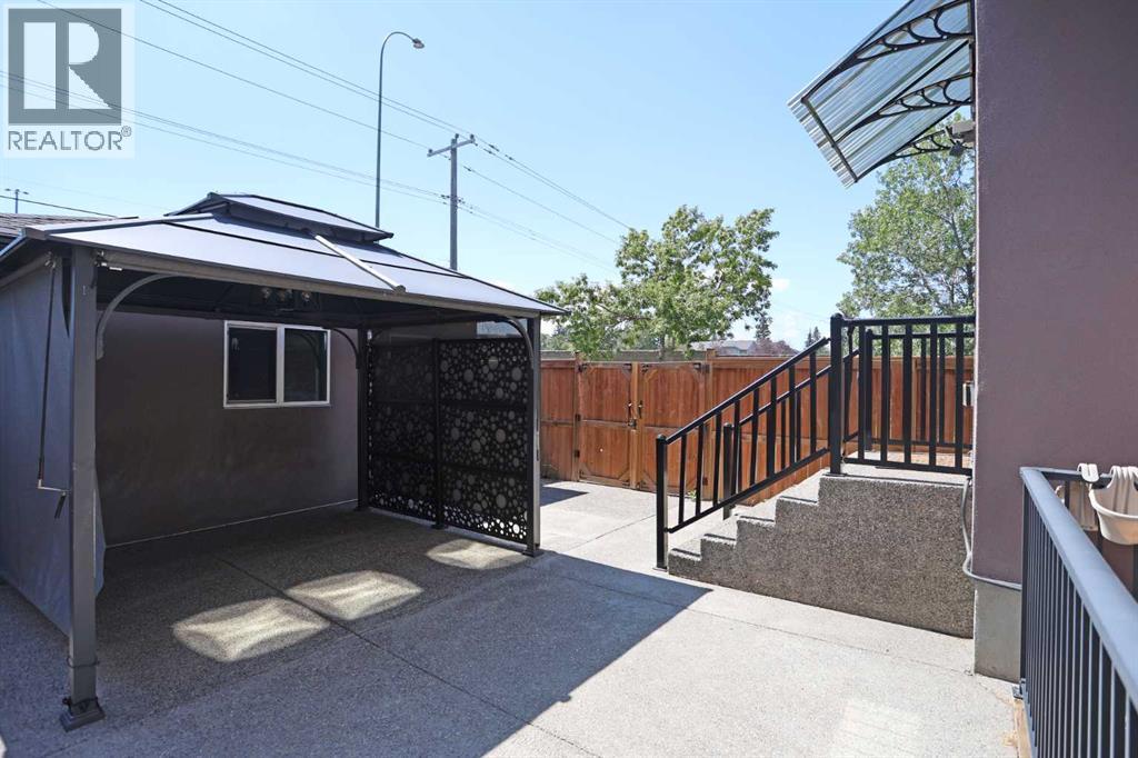 Single Family House for Sale in   Avenue NW Capitol Hill Calgary 