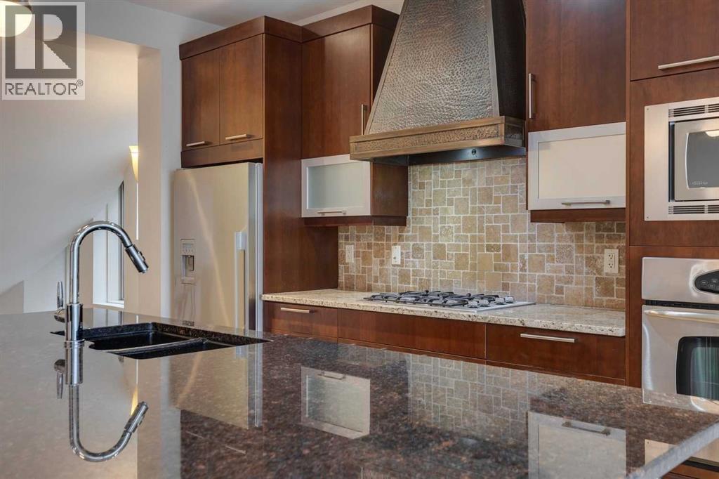 Single Family House for Sale in   Avenue SW South Calgary Calgary 