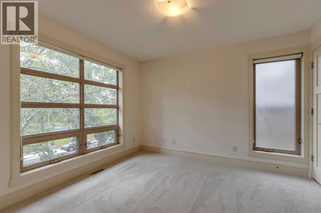 Single Family House for Sale in   Avenue SW South Calgary Calgary 