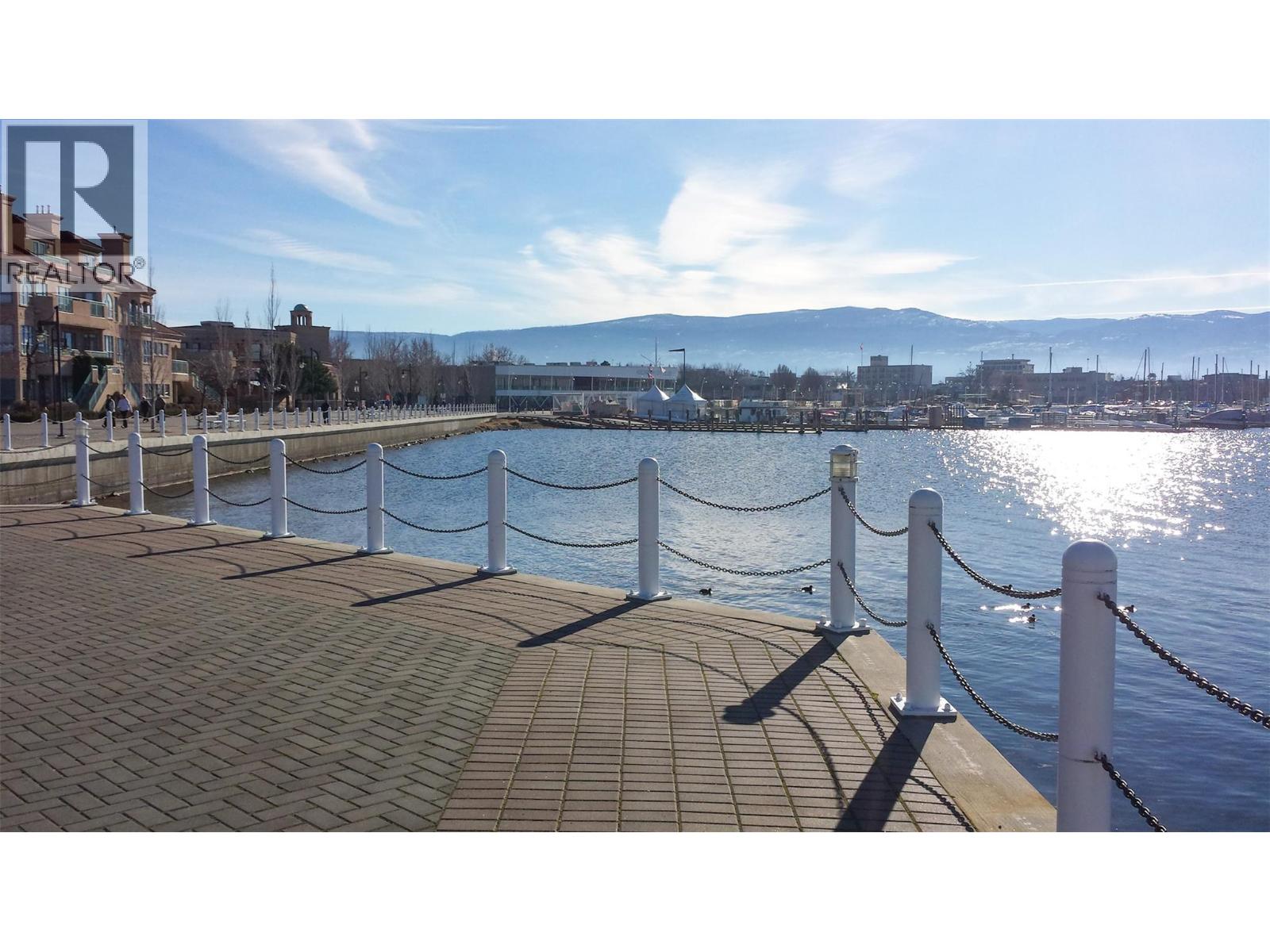  930-932 Lawson Avenue, Kelowna