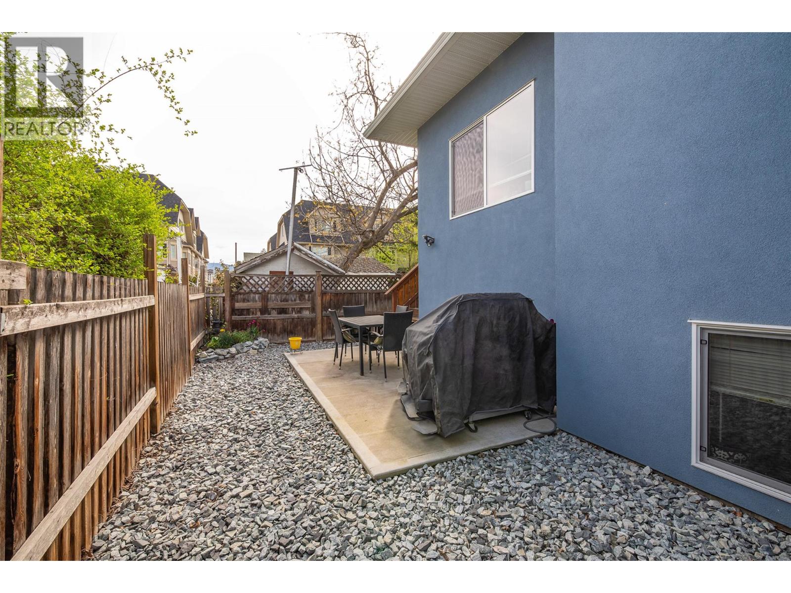  930-932 Lawson Avenue, Kelowna