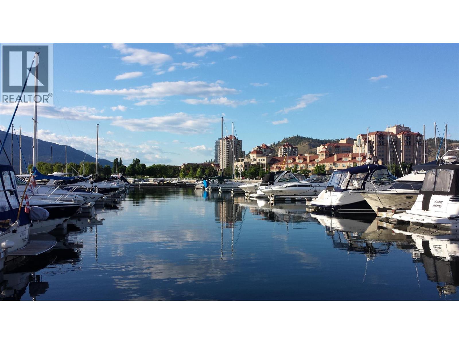  930-932 Lawson Avenue, Kelowna