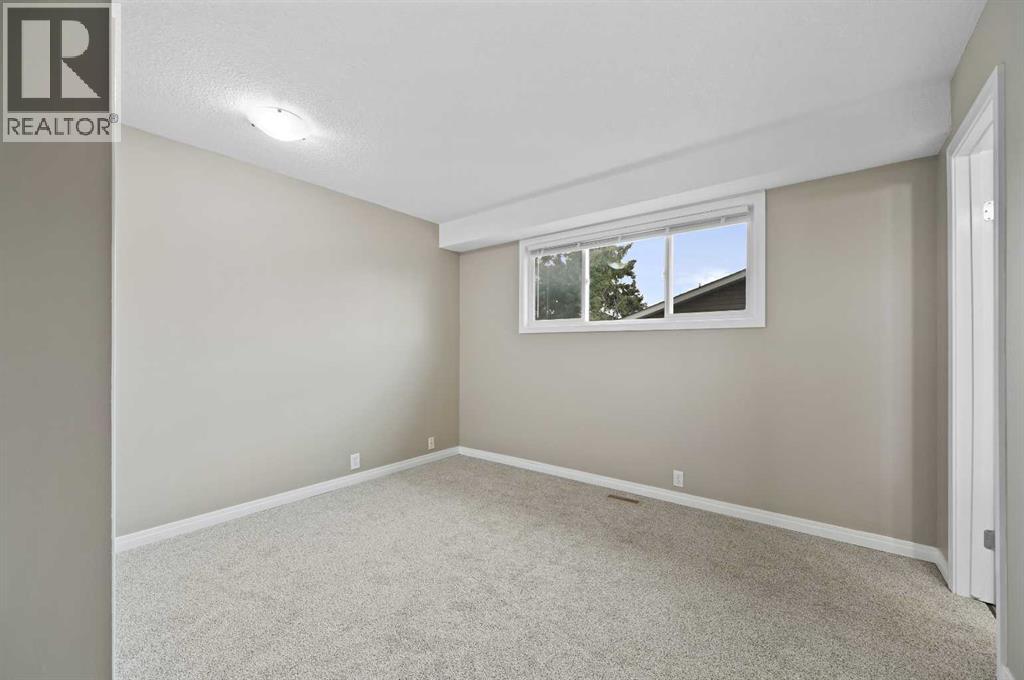 Single Family House Bungalow for Sale in   Avenue NE Pineridge Calgary 