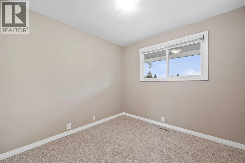 Single Family House Bungalow for Sale in   Avenue NE Pineridge Calgary 