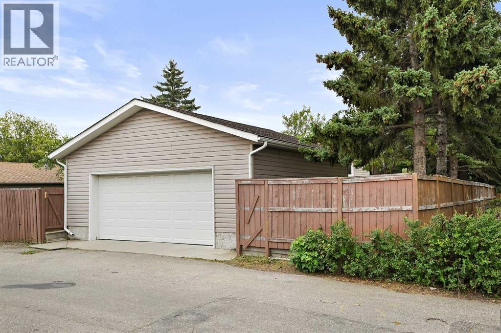 Single Family House Bungalow for Sale in   Avenue NE Pineridge Calgary 