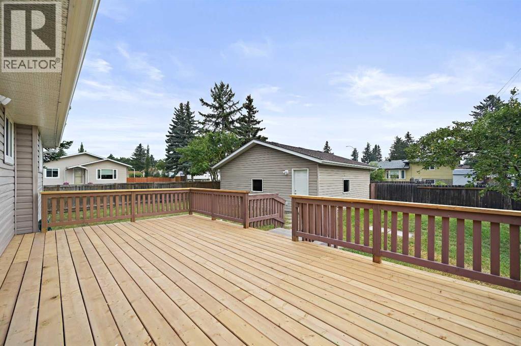 Single Family House Bungalow for Sale in   Avenue NE Pineridge Calgary 