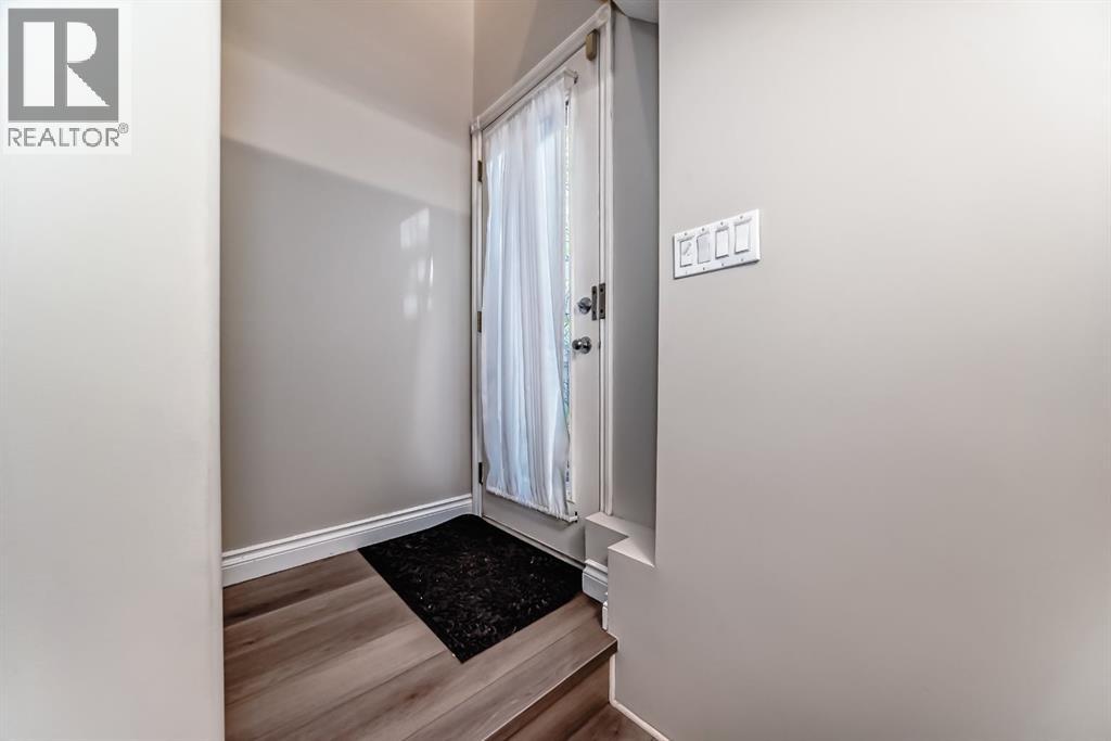 Single Family House for Sale in   Street SW Lower Mount Royal Calgary 