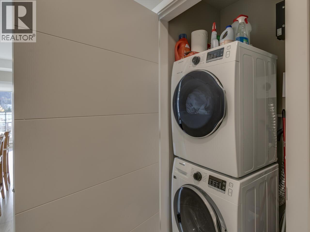 416 38033 SECOND AVENUE, Squamish