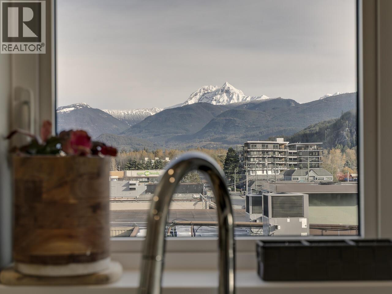 416 38033 SECOND AVENUE, Squamish