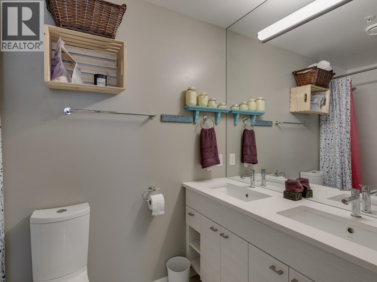 416 38033 SECOND AVENUE, Squamish