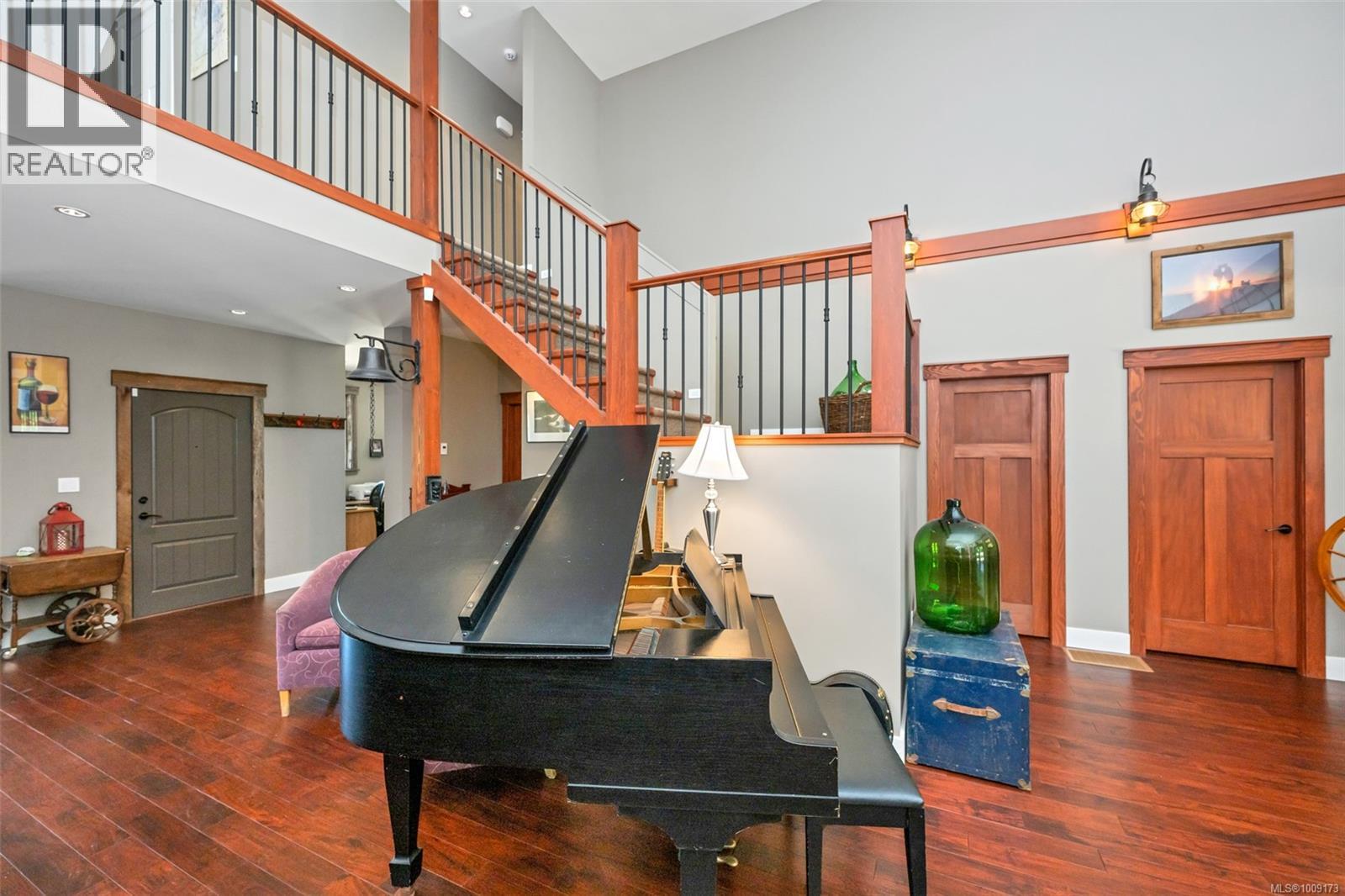 263 Tal Rd, Lake Cowichan