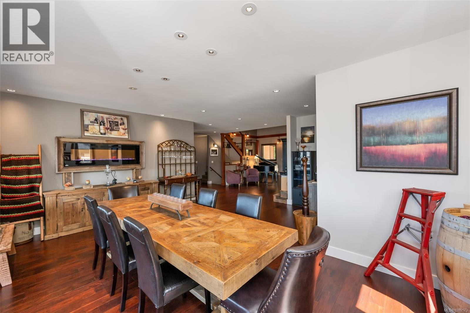 263 Tal Rd, Lake Cowichan