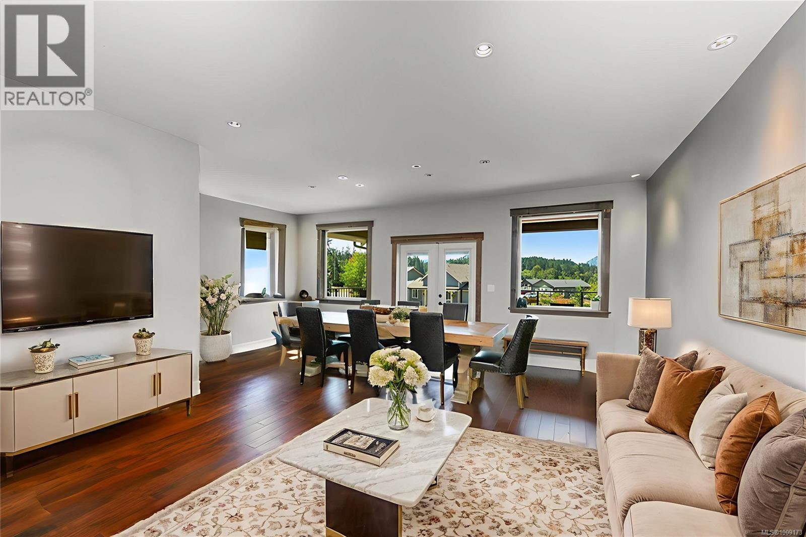 263 Tal Rd, Lake Cowichan