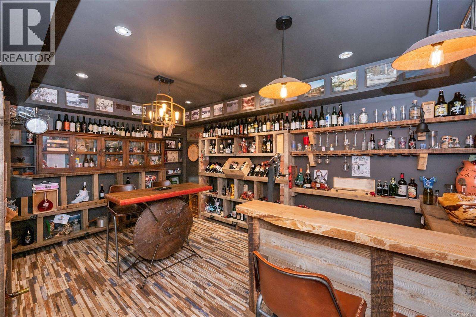 263 Tal Rd, Lake Cowichan