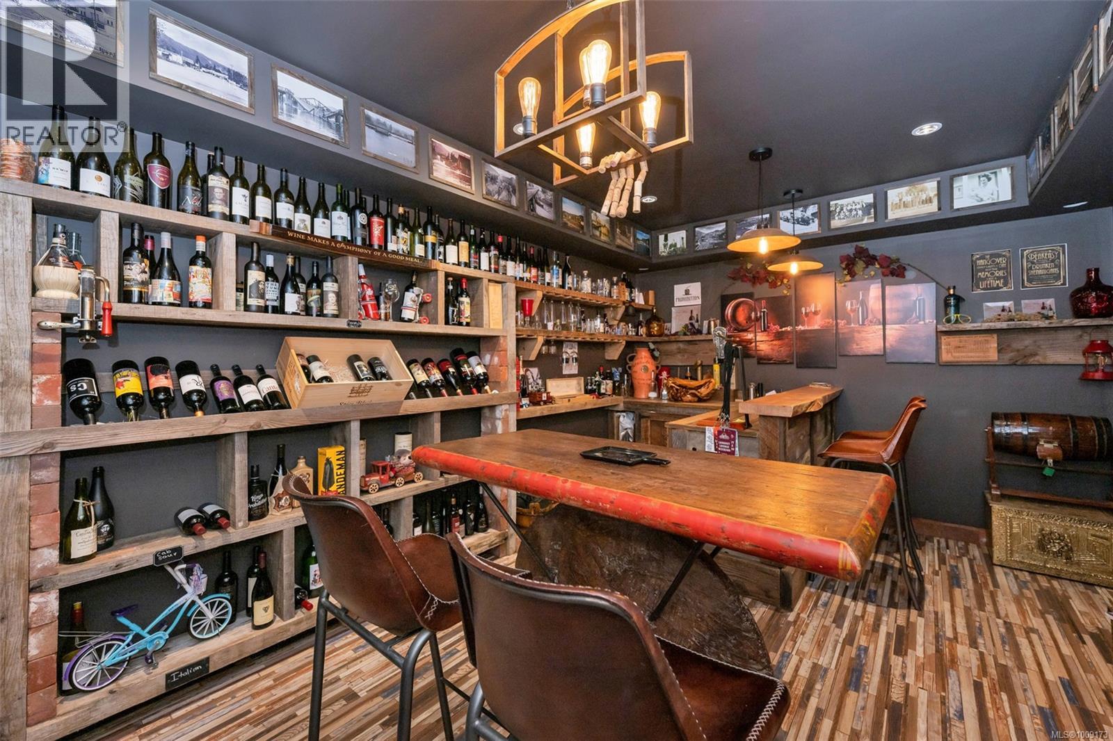 263 Tal Rd, Lake Cowichan